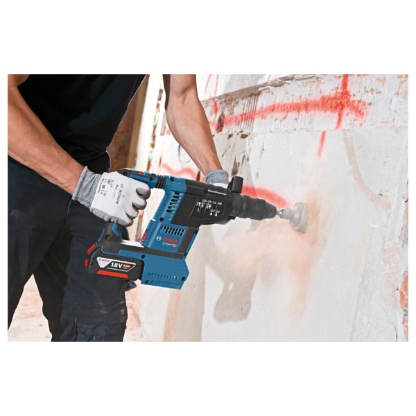 Bosch Professional 18V Akku-Bohrhammer GBH 18V-26 (SDS plus, Bohr-Ø Beton 26 mm, inkl. Zusatzhandgriff, Tiefenanschlag, L-BOXX, ohne Akku/Ladegerät)