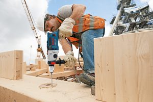 Bosch Professional Schlagbohrmaschine GSB 21-2 RCT (1.300 Watt, Bohr-Ø Beton 22 mm, inkl. Schnellspannbohrfutter 13 mm, Zusatzhandgriff, Koffer)