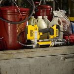 DeWalt DCGG571M1-GB 18v XR Akku Fettpresse inkl. 1x 4.0Ah Akkus