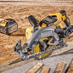 DeWalt DCS577T2-GB 54v XR FLEXVOLT Hochleistungs 190mm Handkreissäge inkl. 2x DCB546 Akkus