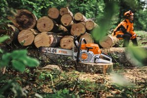 STIHL MS 300 C-M Benzin-Motorsäge | .325″ RS Pro Schneidgarnitur 40 cm